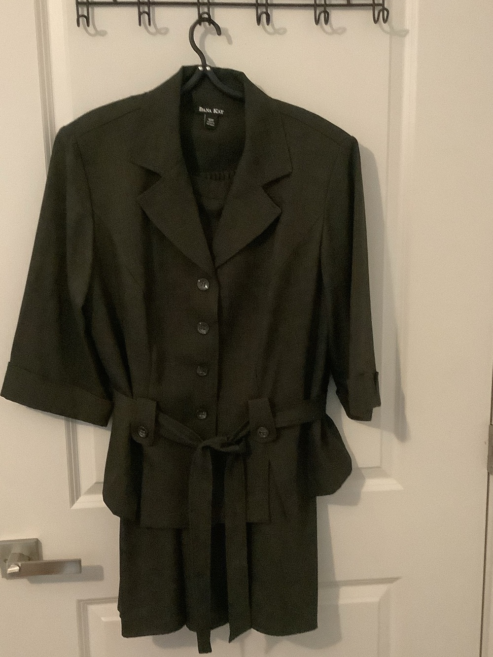 Dana Kay Black Tailored Belted Blazer